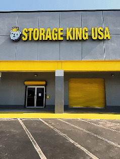 front of Storage king USA